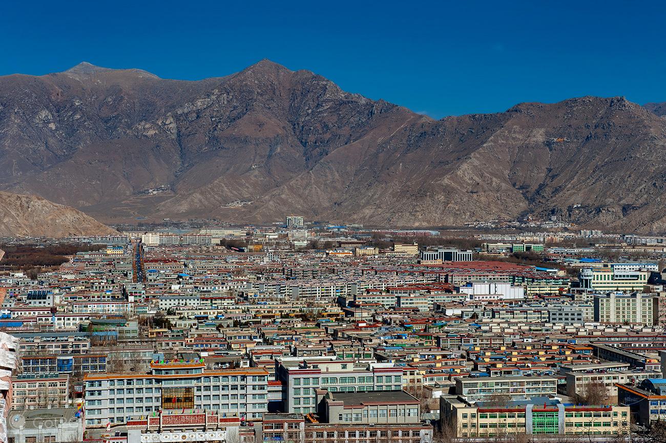 Chinese occupation of Tibet, Roof of the World, lhasa