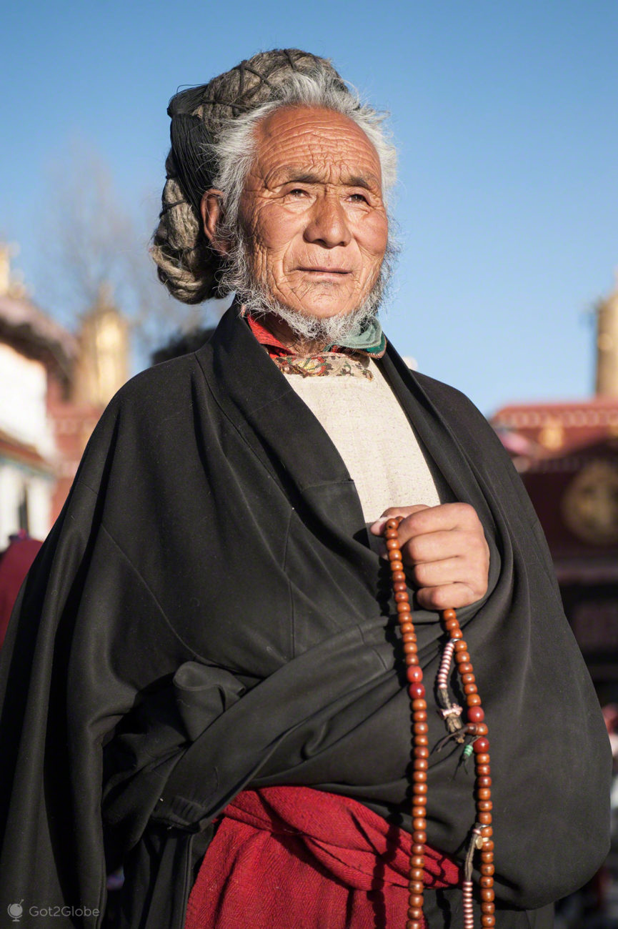 Chinese occupation of Tibet, Roof of the World, Tibetan-Buddhist Faith