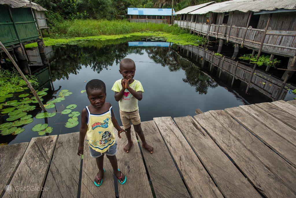 Children of Nzulezu, Ghana