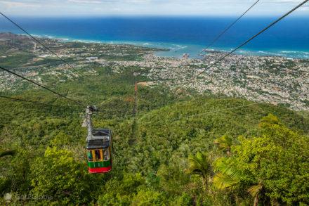 Teleférico que liga Puerto Plata ao cimo do PN Isabel de Torres
