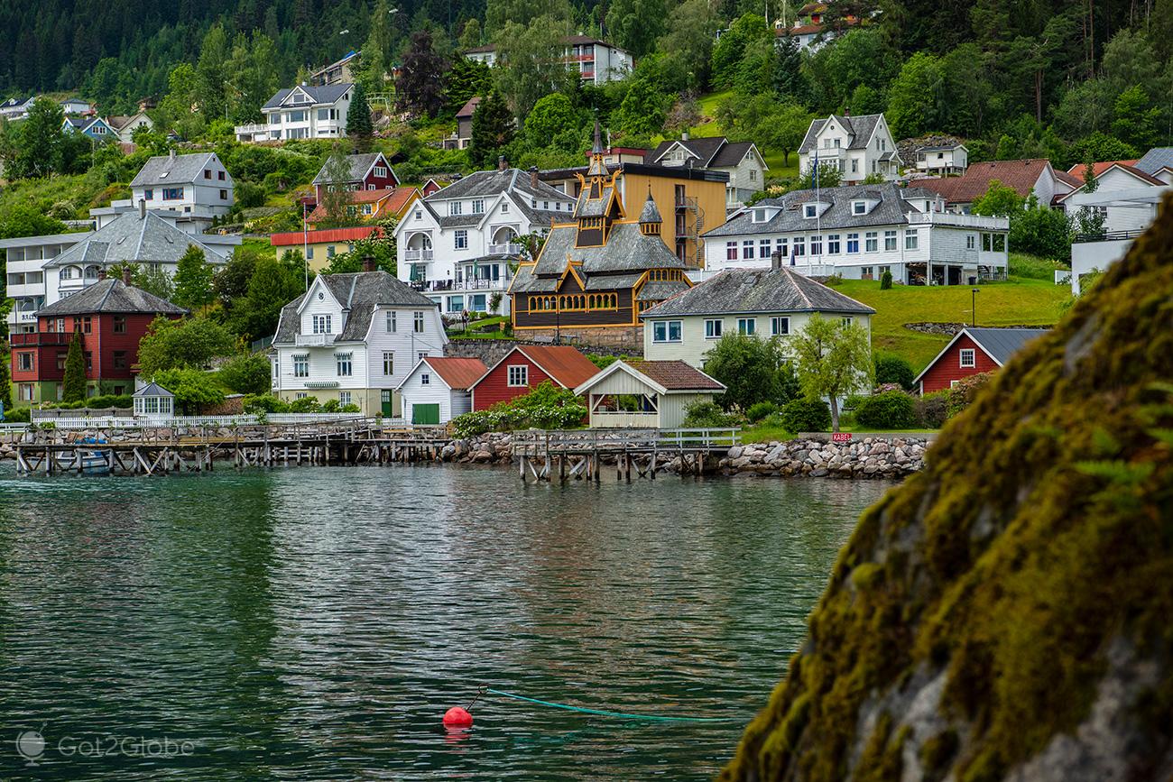 Balestrand uma Vida Entre Fiordes Noruega Got2Globe foto