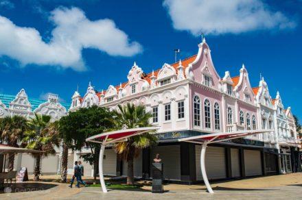 Oranjestad cidade, Aruba, edifício arquitectura holandesa