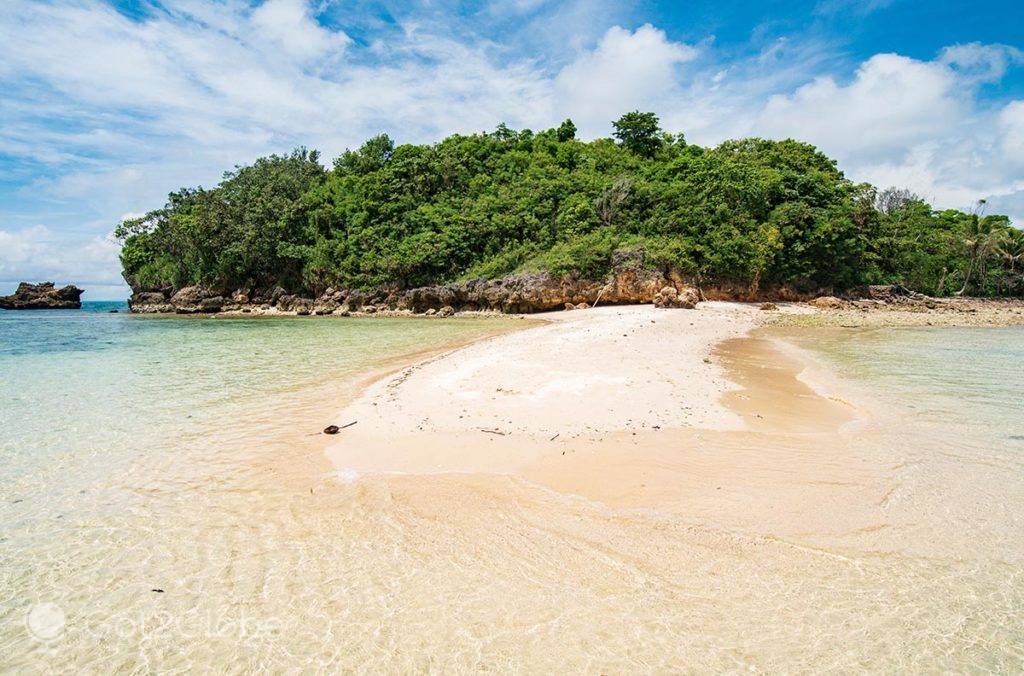 Língua de areia da ilha Ave Maria, ao largo da costa oeste de Guimaras